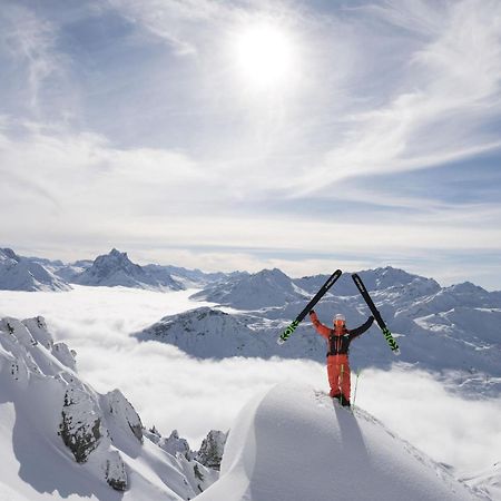 Hotel Arlmont 4 Stern Superior Sankt Anton am Arlberg Bagian luar foto