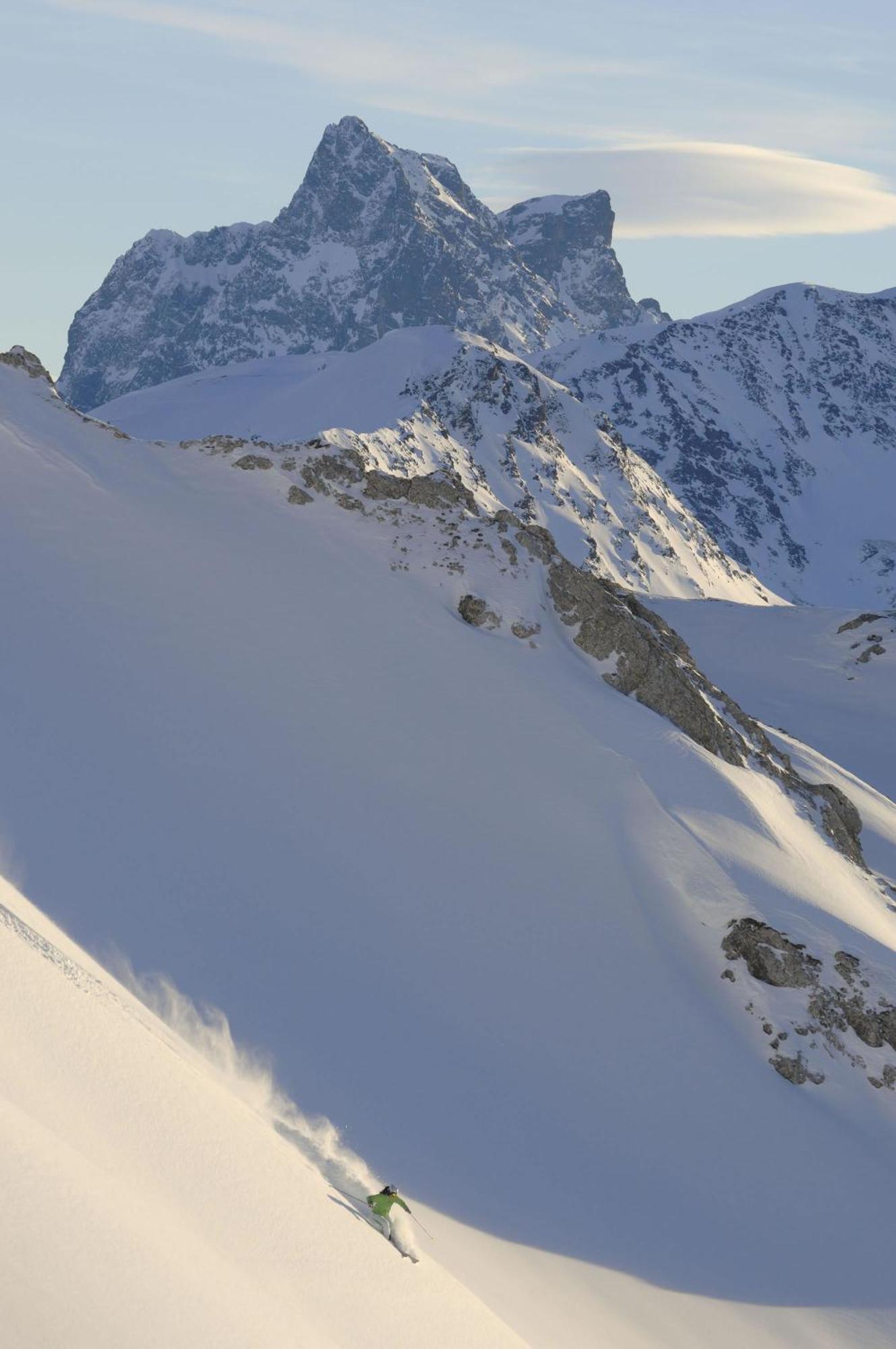 Hotel Arlmont 4 Stern Superior Sankt Anton am Arlberg Bagian luar foto